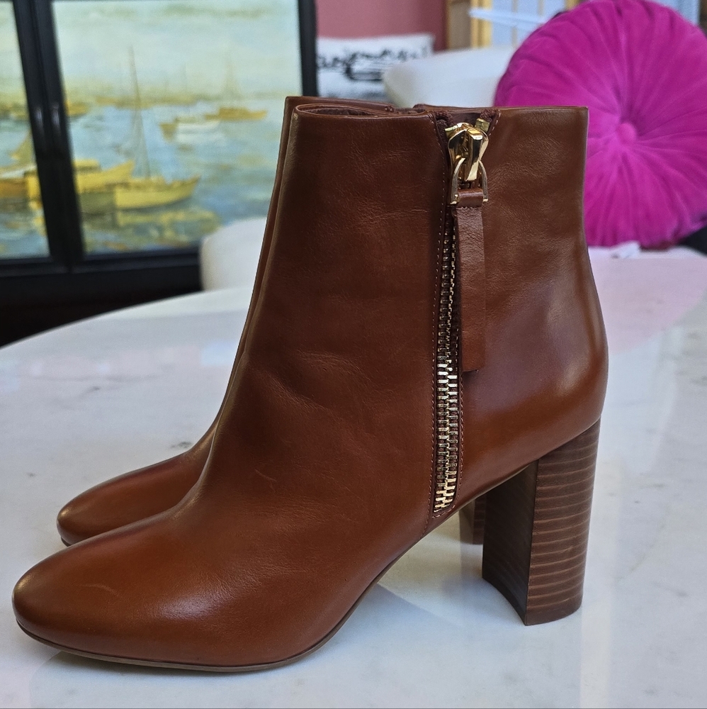 NWOT Jeffrey Campbell Prianka Zippered Heeled Bootie In Cognac Size 8
